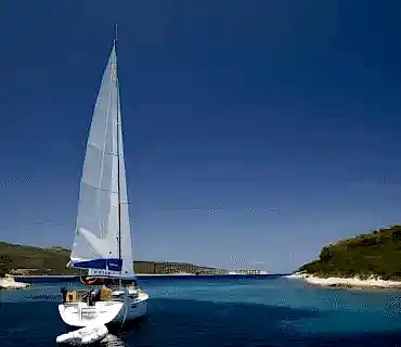 IYT International Crew (Temel Yelkenli Yatçılık Eğitimi)